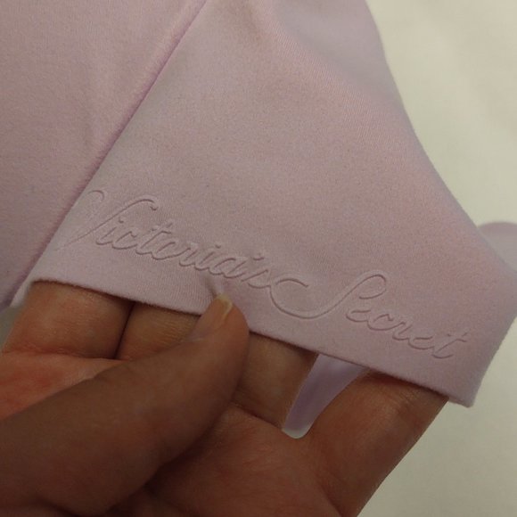 Victoria's Secret Soft Pink Bra 34DD - Picture 3 of 4